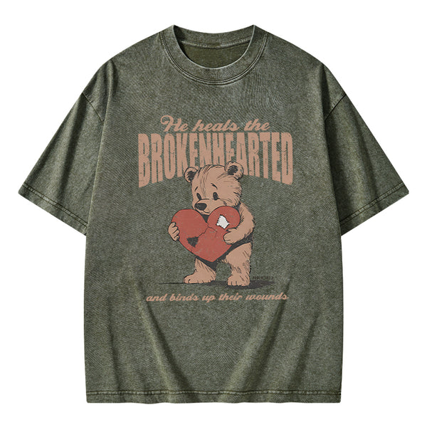 GC-WTS2354 He Heals The Brokenhearted Christian Washed T-Shirt